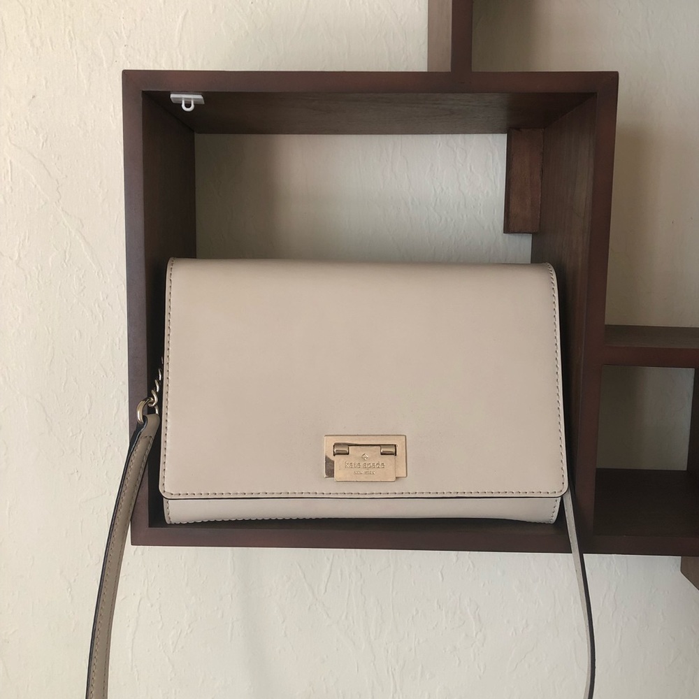 Kate Spade medium crossbody